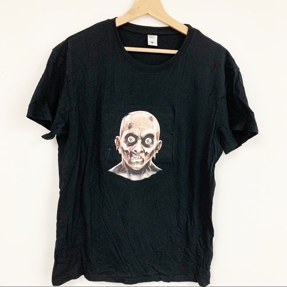 Man’s black zombie tee T-shirt sz Large - Picture 1 of 8